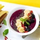 Smoothie bowl végétalien à la banane Chiquita et à la betterave